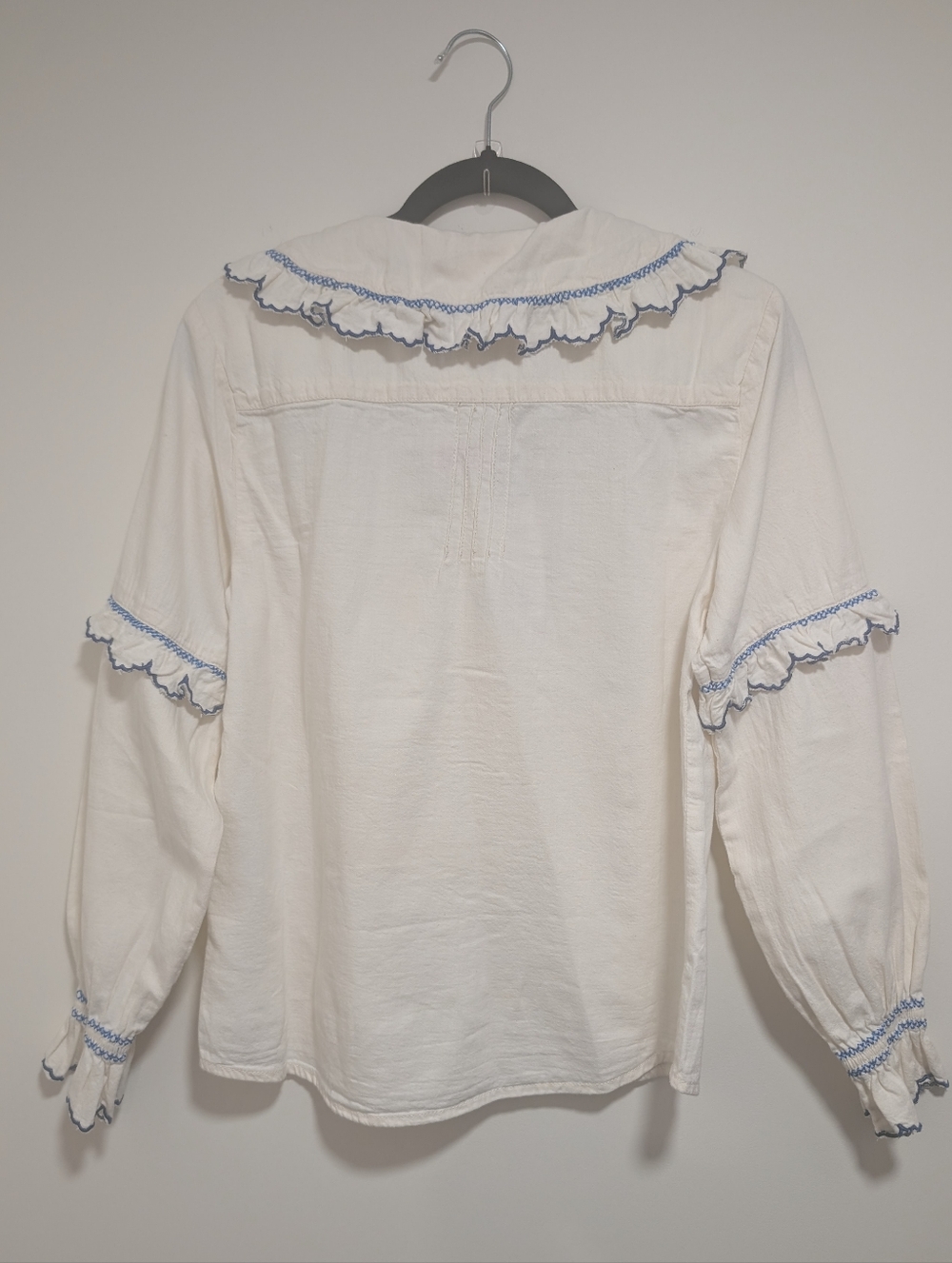 seventy + mochi | Phoebe Blouse In Ecru/Electric Blue - Picture 3 of 15